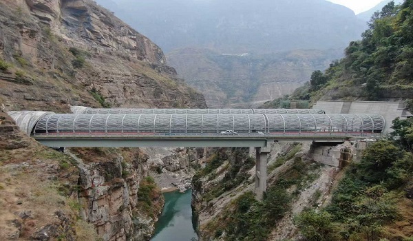 第四公司沿江高速金宁段ZCB1-8项目交际河